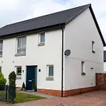 3Br-Sleeps6-Parking-Garden-Citycentre