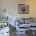 Large 3 Bed, Great For Contractors, With Private Parking