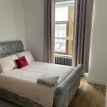 Top Floor West End Apartment - Partick, Glasgow