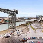 Radisson Red Hotel, Glasgow