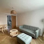 2 Bed On The Glasgow Green