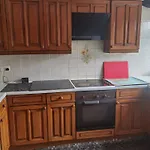 Glasgow Double Room Free Parking