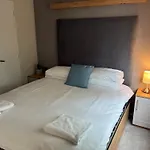 Campsie Glen Holiday Park