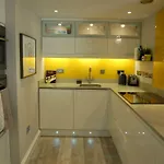 21A Luxury Apartment