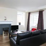 52 Charlotte Street , Glasgow Green ,City Center