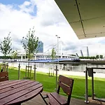 Premier Inn Glasgow Pacific Quay