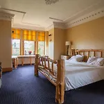Stunning Victorian Villa With Large Private Garden