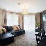 Lomond Serviced Apartments- Emirates