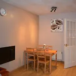Glasgow Green Apartments