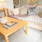 Wilson Street Apartment