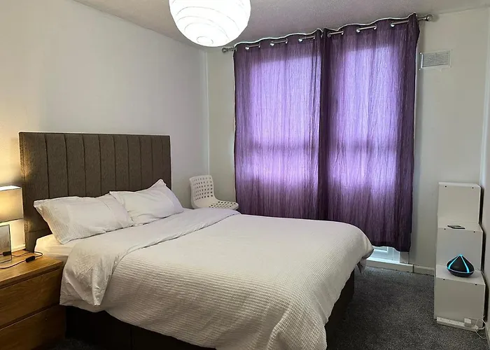 Private Room In Glasgow City Center