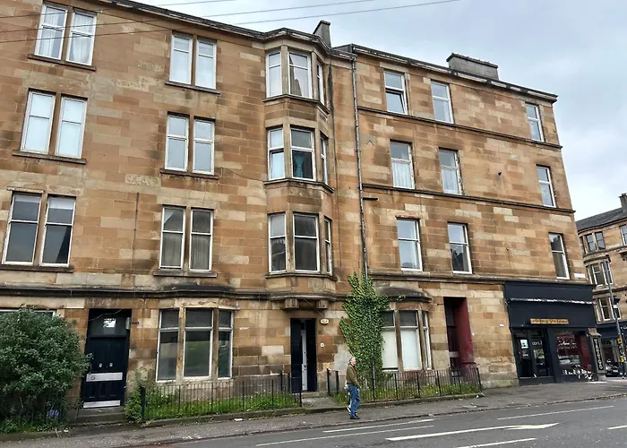 Glasgow Center/West End Apartment