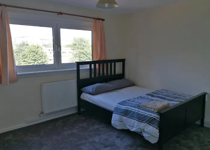 Glasgow Private Room Near City Centre