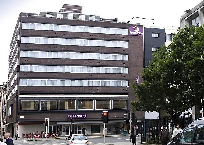 Premier Inn Glasgow City Centre - Argyle Street