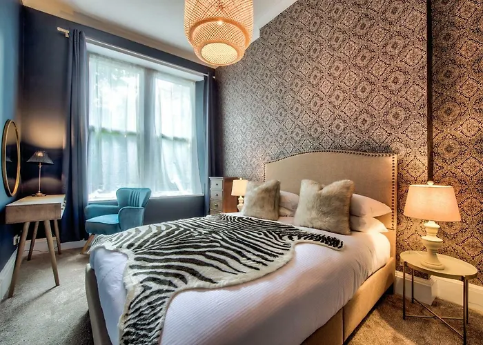 Amadeus Serviced Apartment
