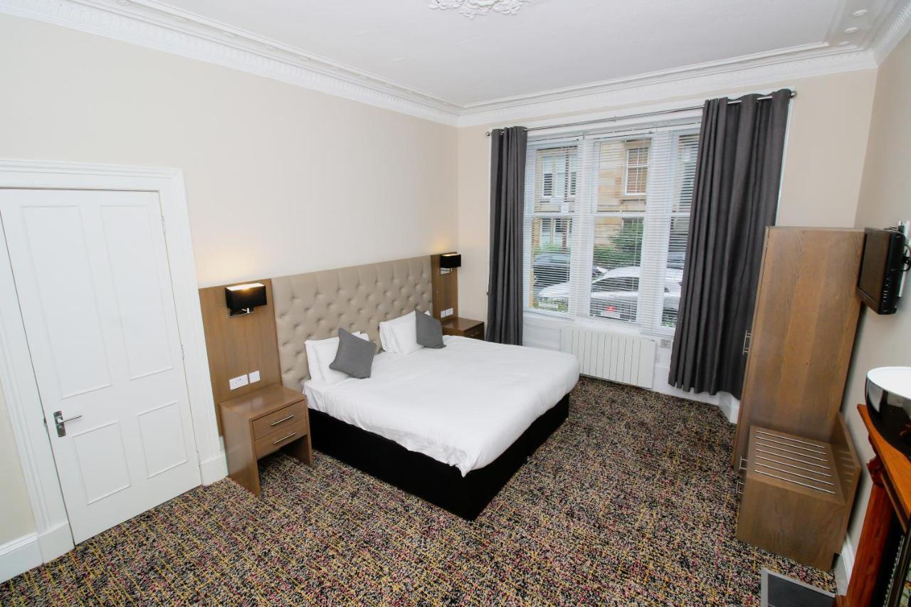 Albion 3* Glasgow