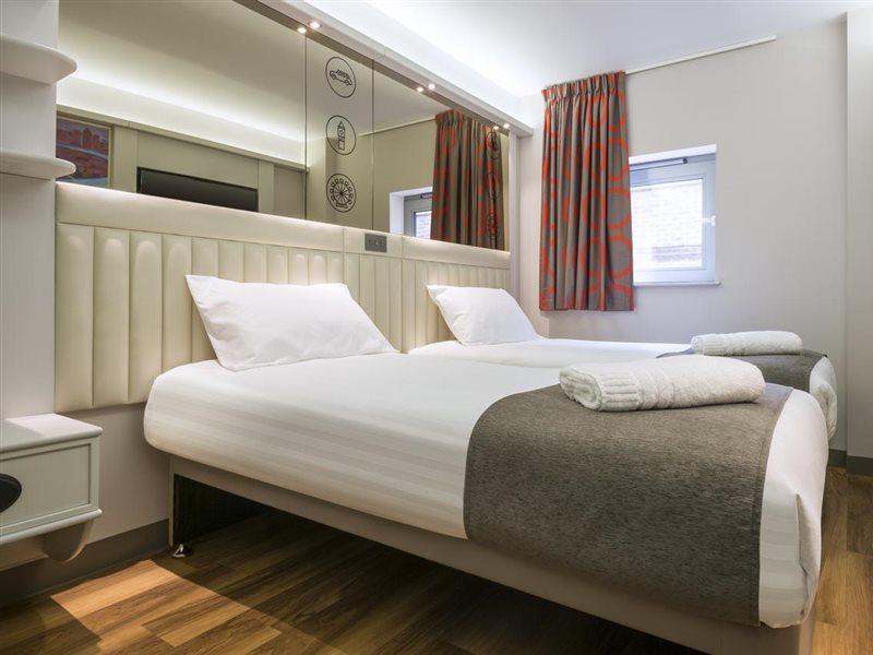 Hotel Point A