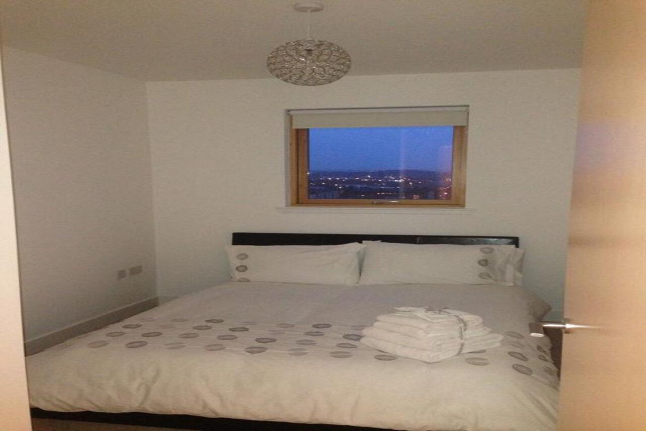 Apartment 16 *