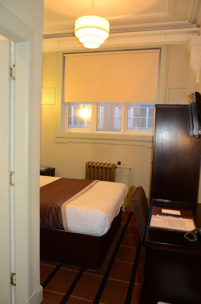 Hotel Safestay Charing Cross 3*
