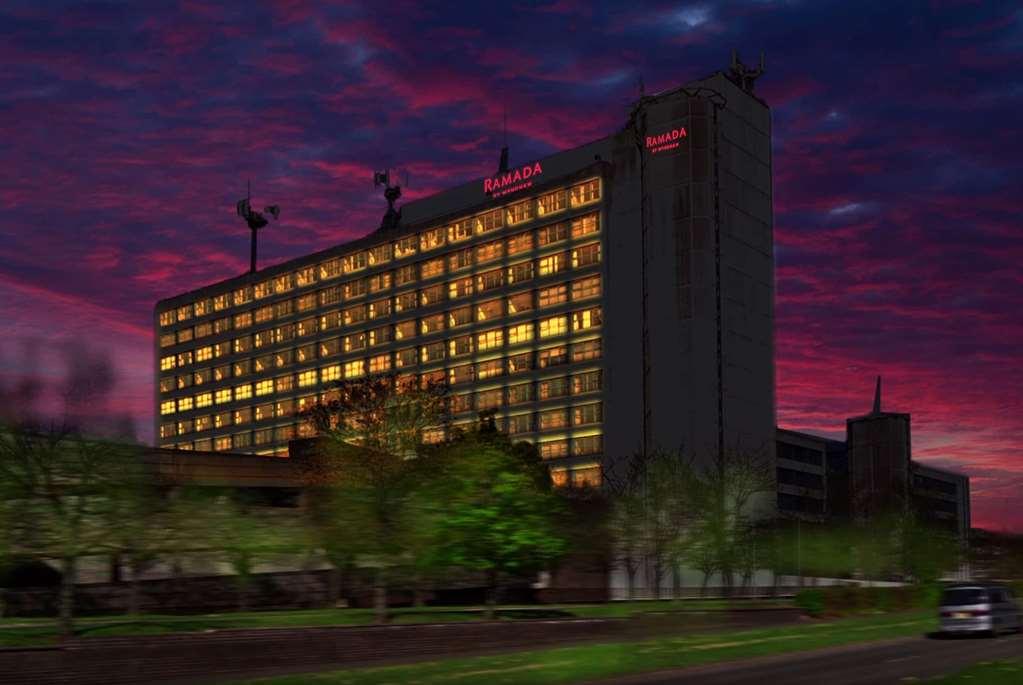 Ramada By Wyndham East Kilbride Hotel 3*