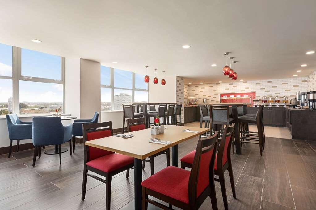 Ramada By Wyndham East Kilbride 3* Glasgow