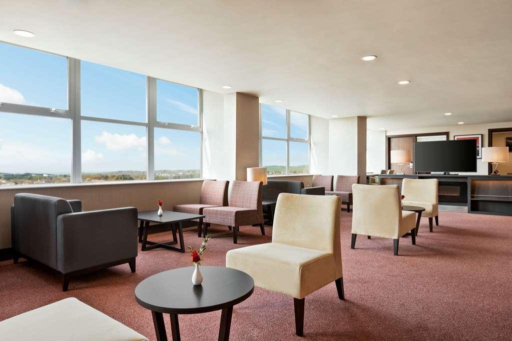 Ramada By Wyndham East Kilbride 3* Glasgow