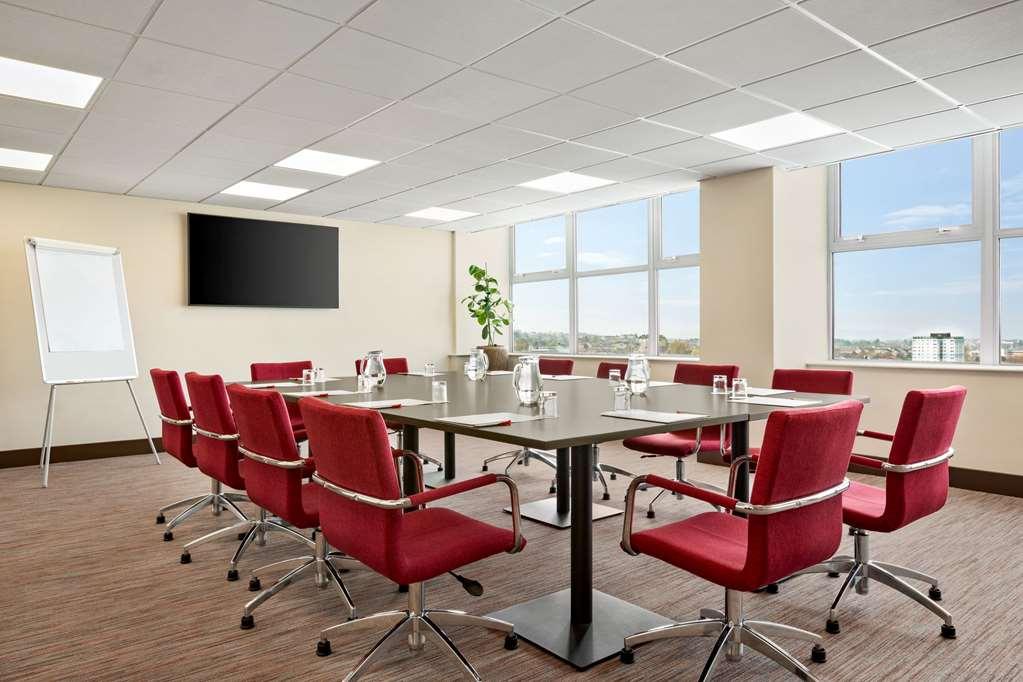 Ramada By Wyndham East Kilbride