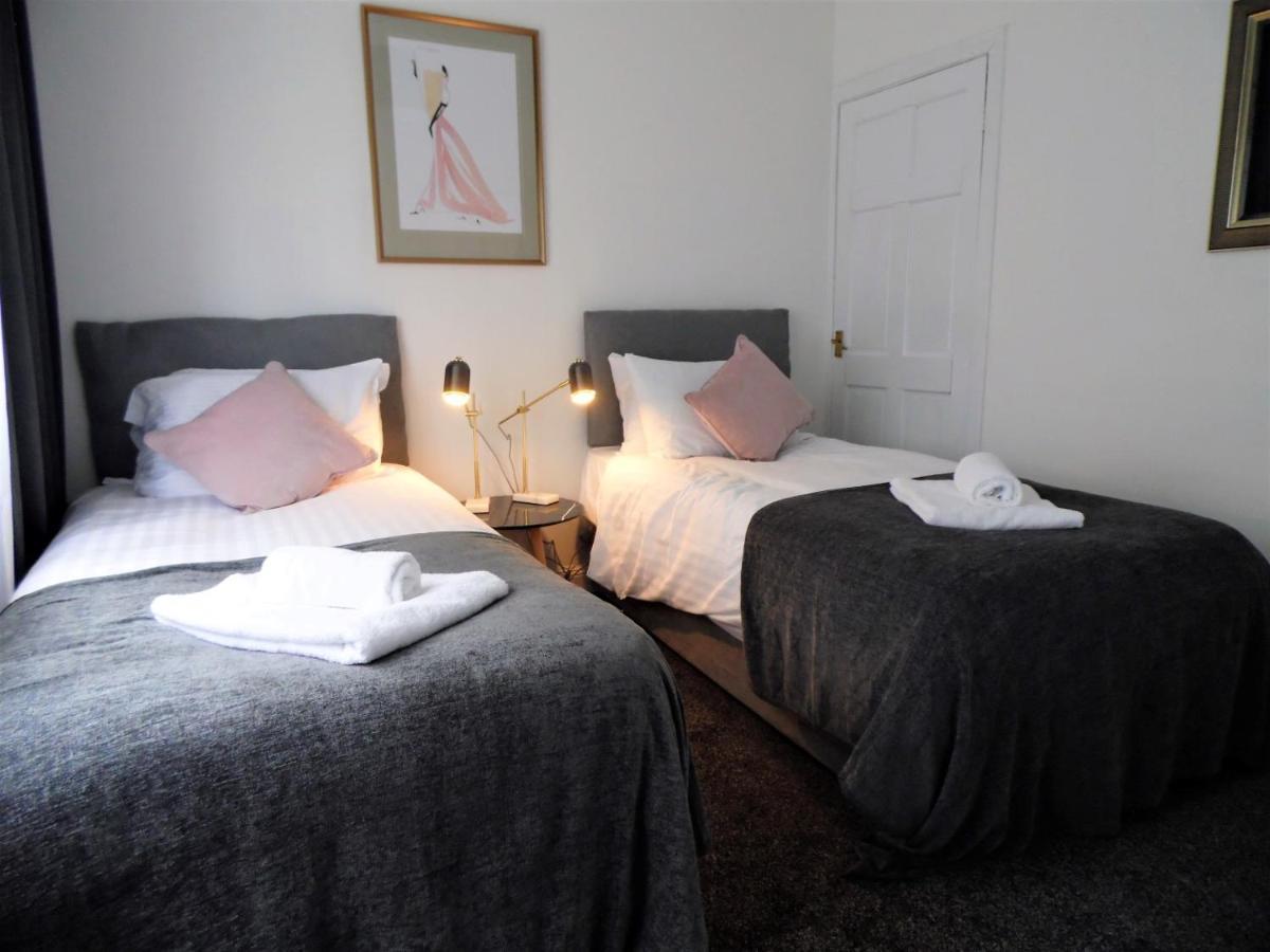 Penilee Upper Holiday home Glasgow