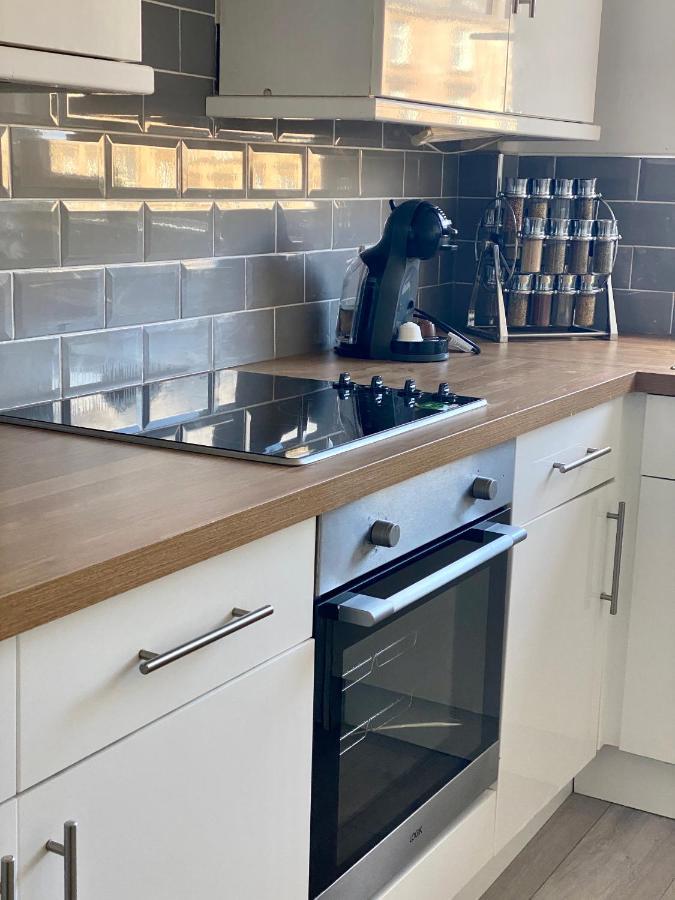 Apartment 2 Bedroom At Secc Hydro Free Parking *