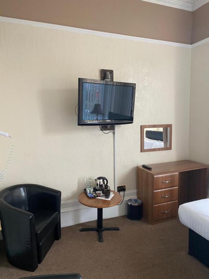 Onslow Glasgow