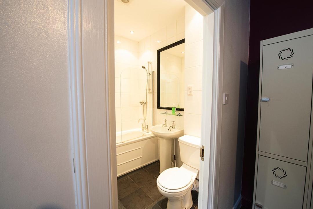 Safestay Charing Cross Glasgow