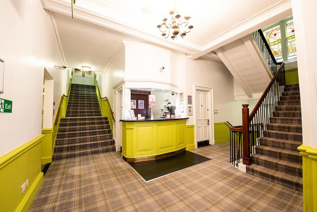 Safestay Charing Cross Hotel 3*