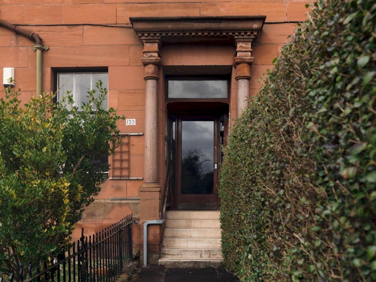 Pass The Keys Beautiful, Traditional 2 Bed Flat W Free Parking
