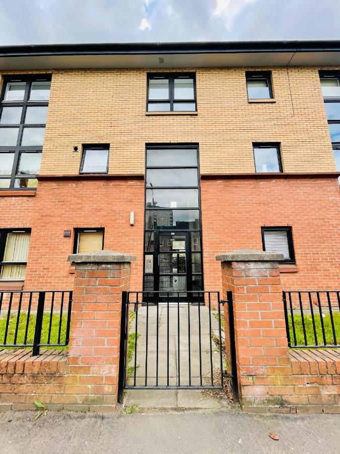 Modern 2 Bedroom Near Centre Apartment Glasgow