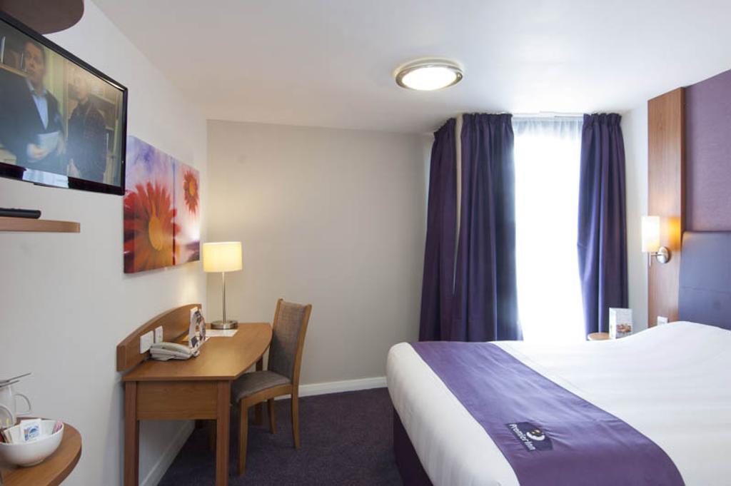 Premier Centre - Argyle Street 3*
