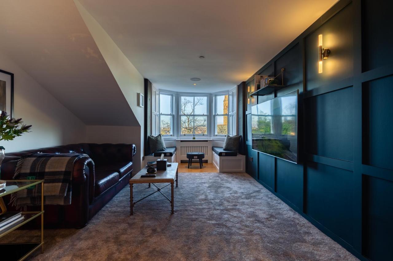 Apartment Loft On The Crescent - 5 Star Scottish Luxury - Prime West End Location *