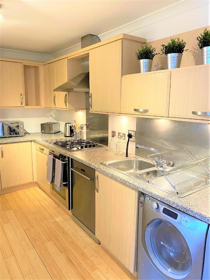 Sec Minerva Westend Two Bedroomed Glasgow