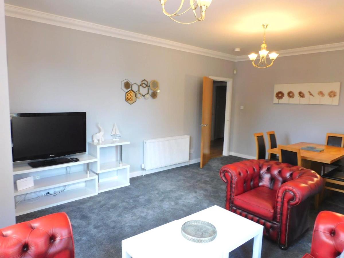 Apartment City Centre 2 Bedroom Apt, Close To M8 & Tourist Attractions