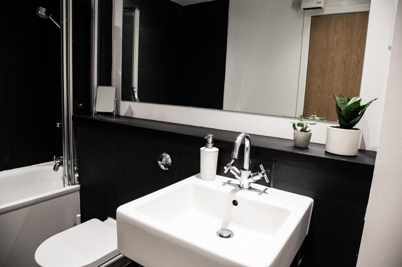 Modern Merchant By George Square Apartment