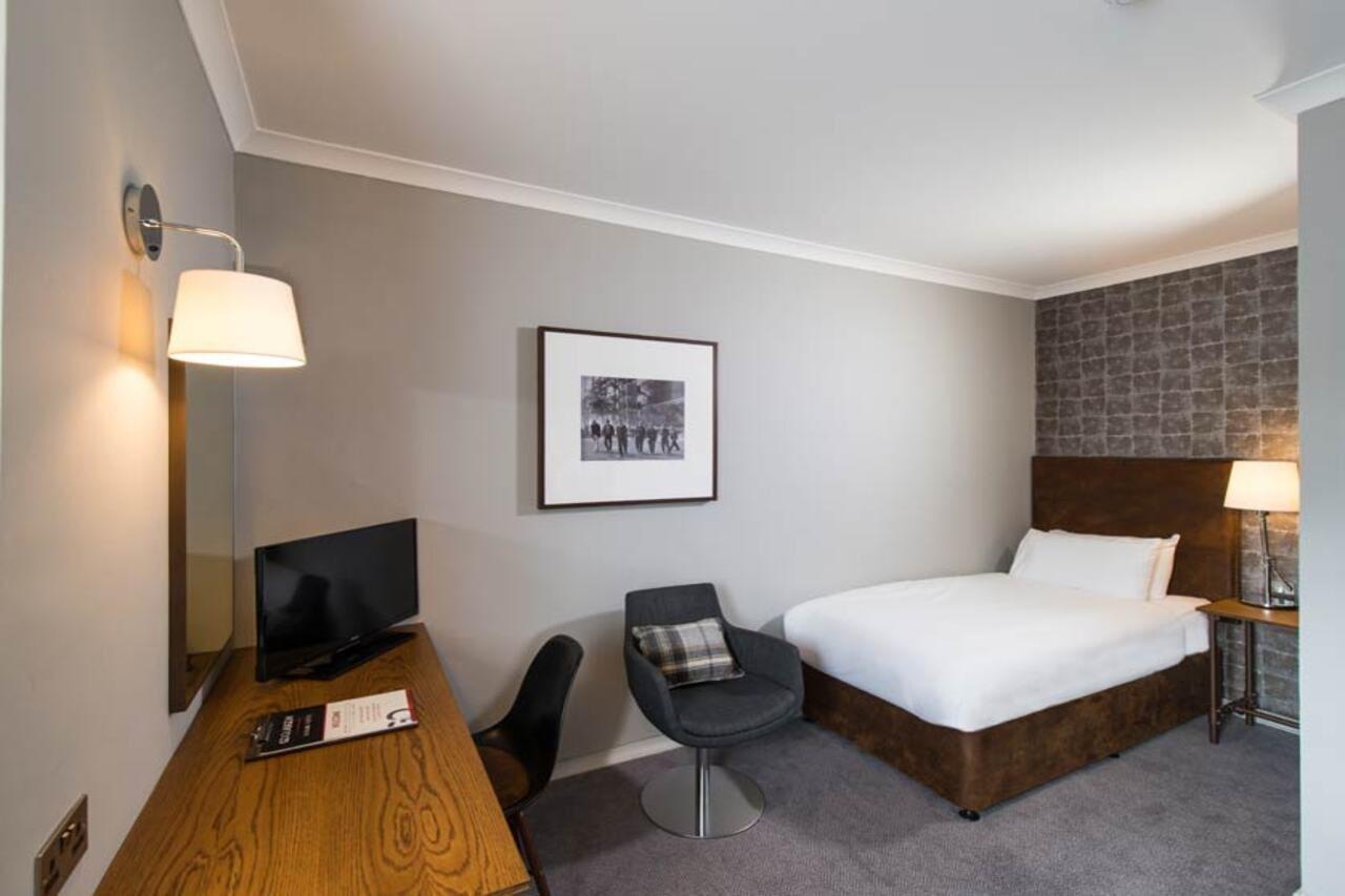 Hotel West By Compass Hospitality