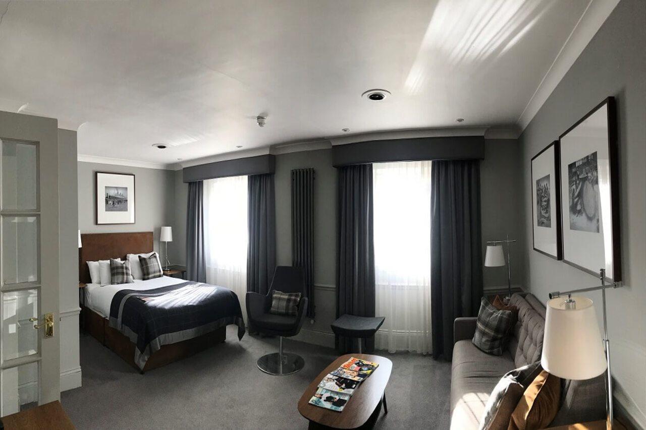 Hotel West By Compass Hospitality
