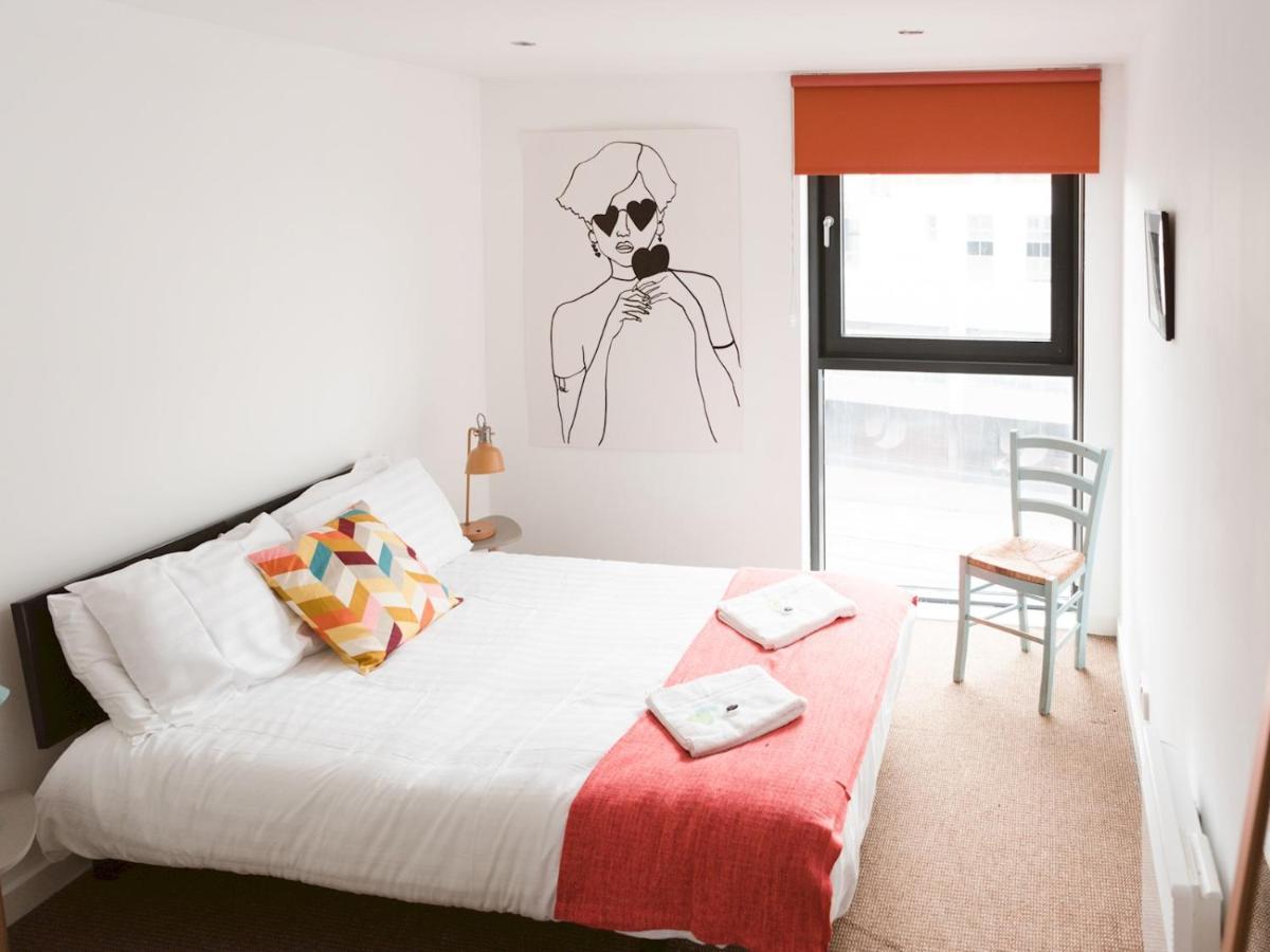 Pass The Keys Lovely 2 Bed With Parking Next To Secc Hydro * Glasgow