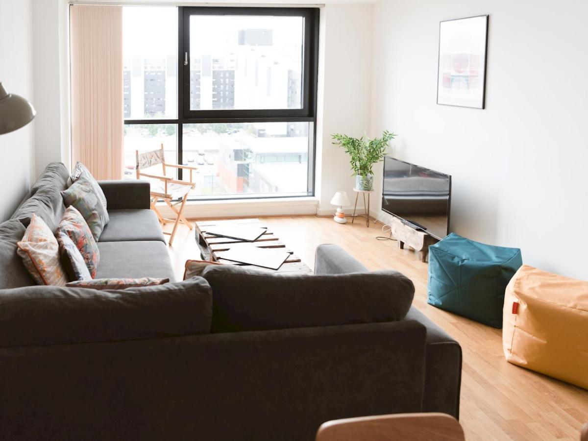 Pass The Keys Lovely 2 Bed With Parking Next To Secc Hydro Glasgow