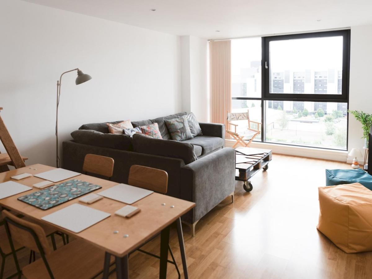 Apartment Pass The Keys Lovely 2 Bed With Parking Next To Secc Hydro