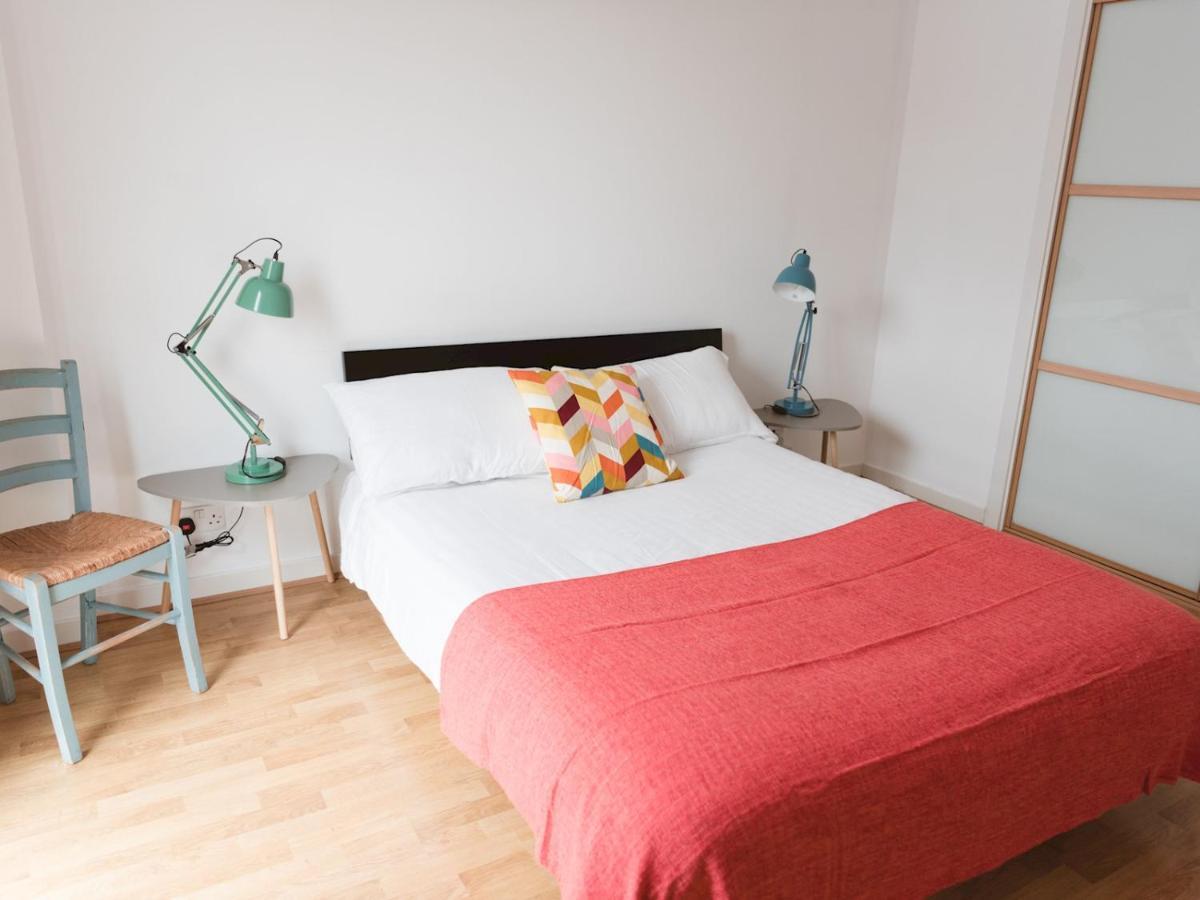 Pass The Keys Lovely 2 Bed With Parking Next To Secc Hydro * Glasgow