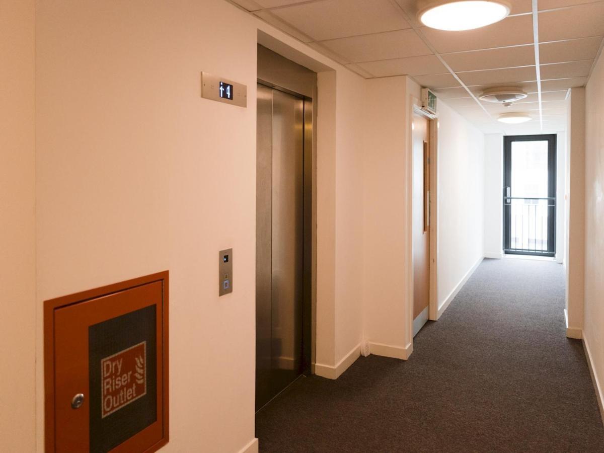 Pass The Keys Lovely 2 Bed With Parking Next To Secc Hydro