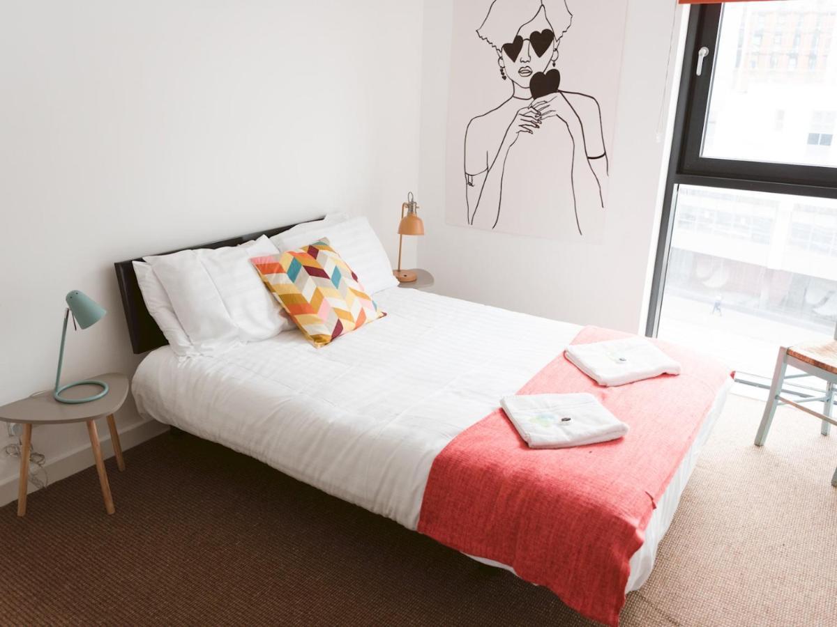 Pass The Keys Lovely 2 Bed With Parking Next To Secc Hydro * Glasgow