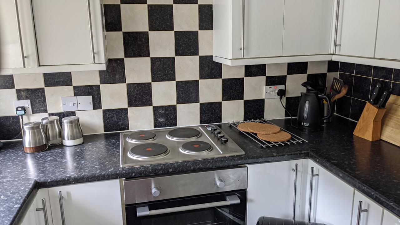 Charing Cross Apartment