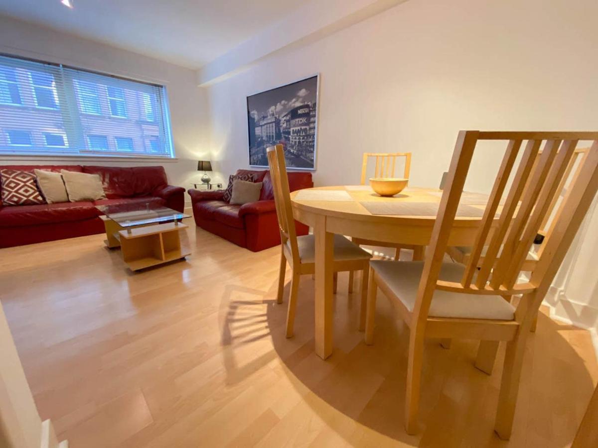 Apartment Highly Desirable City Centre 2 Bedroom *