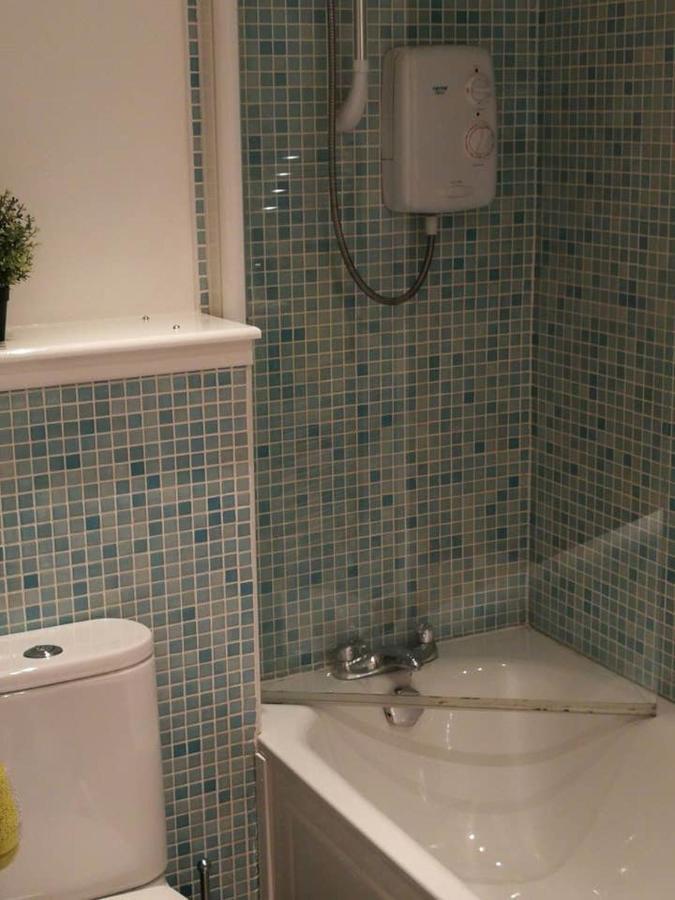 Highly Desirable City Centre 2 Bedroom Apartment *